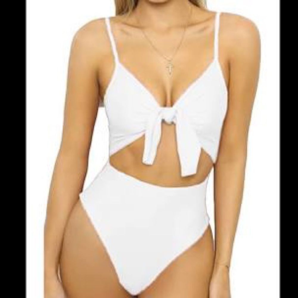 New cupshe cutout tie front one piece swimsuit